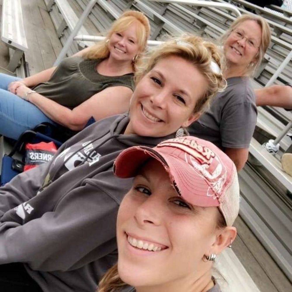 Meet your Posher, Julie